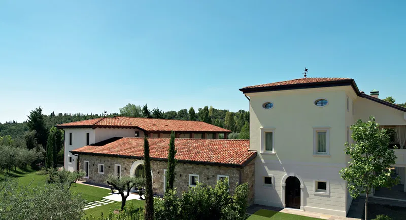 Villa con Coppo Domus