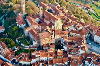 Tetto dall'alto centro storico Mondovì