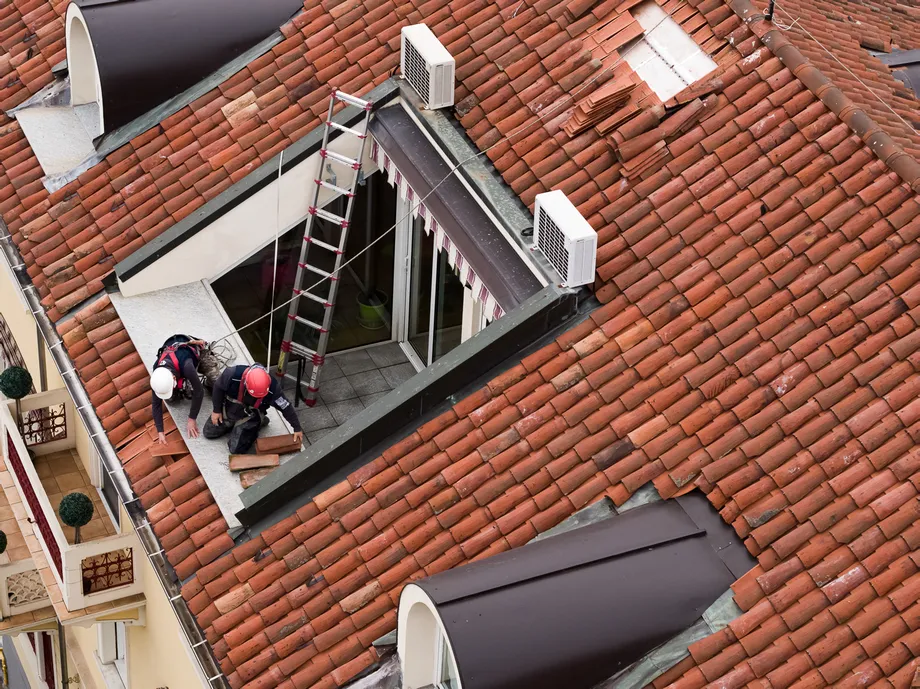 Lavori di rifacimento tetto