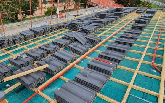 Tegole tetto efficienza energetica