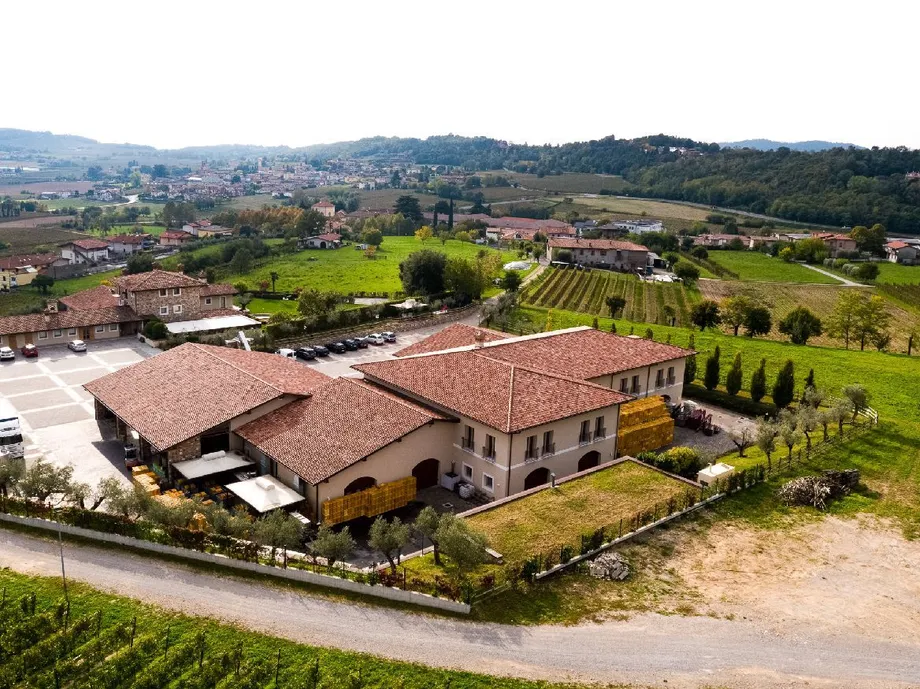 Vista dall'alto Ferghettina 2